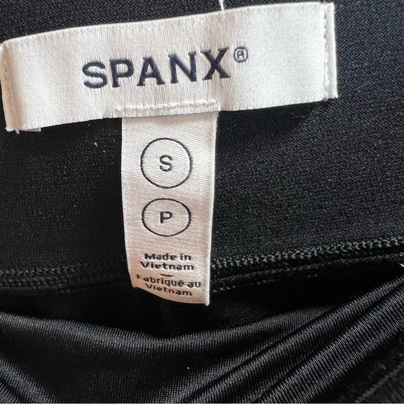 SPANX supersmooth PerfectFit Ponte Stirrup Legging Size Small Black - Picture 6 of 9